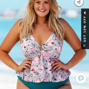 Cupshe NWT floral plus size ruffle tankini